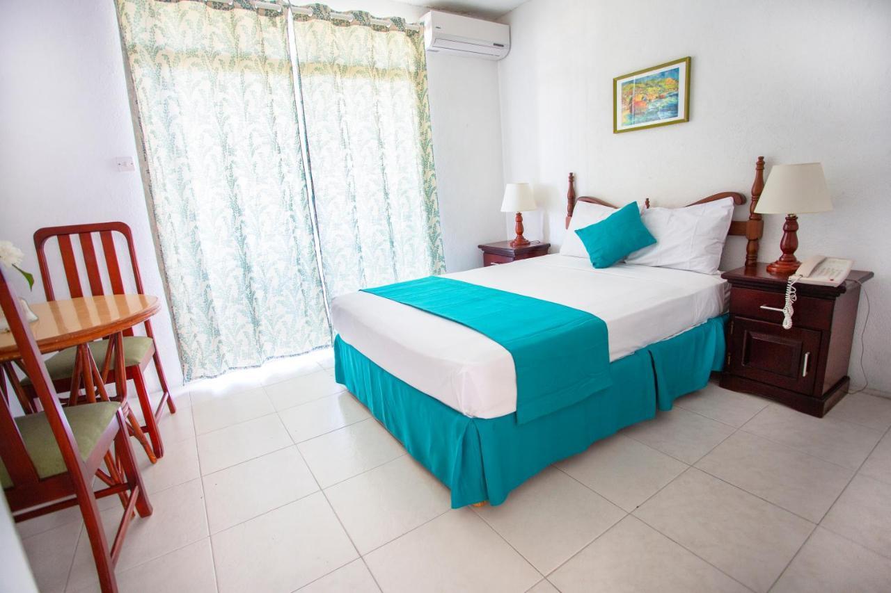 Adulo Apartments Bridgetown Exteriér fotografie